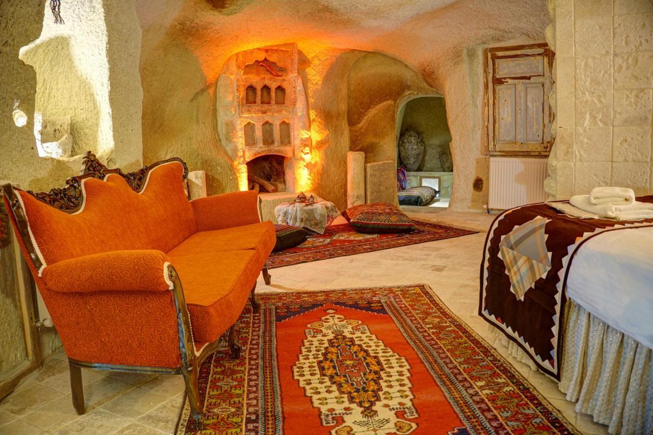 Gibos Cave Hotel 于尔居普 外观 照片